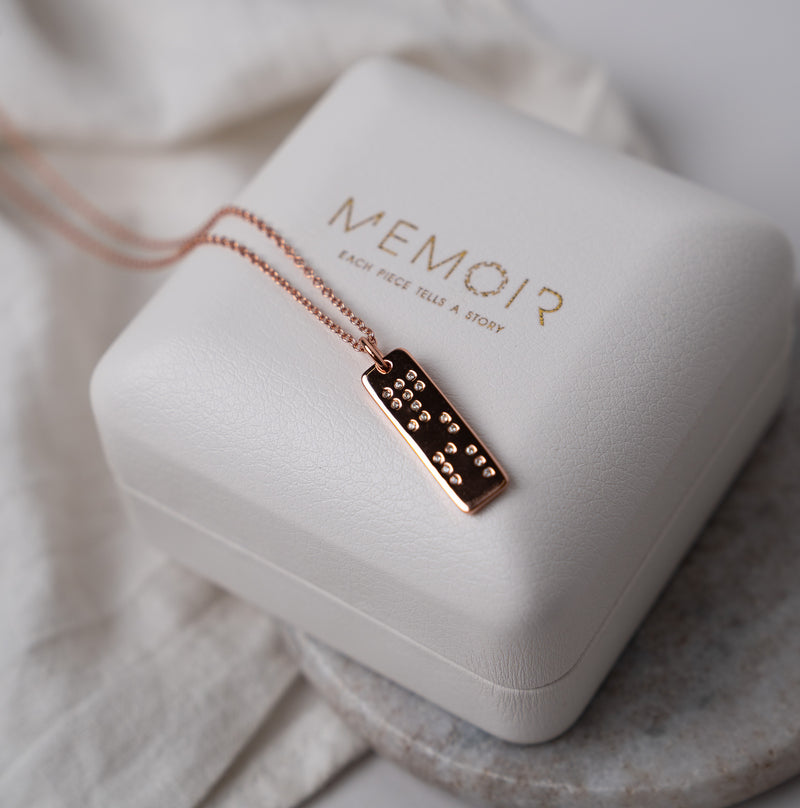 สร้อยคอแห่งความทรงจำ